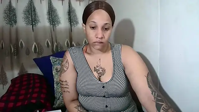 Indian candyXX online show from 10/14/25, 03:45