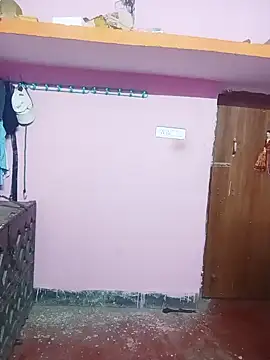 Snapshot of Cute-Simmi chatting on 01/16/25, 06:25 Cute-Simmi online show from 01/16/25, 06:25