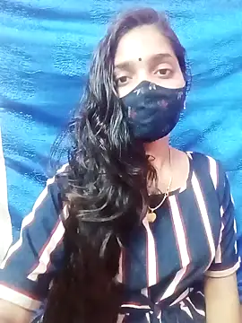 Snapshot of Cute-Simmi chatting on 01/25/25, 04:57 Cute-Simmi online show from 01/25/25, 04:57