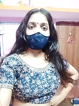 Snapshot of Cute-Simmi chatting on 01/06/25, 03:40 Cute-Simmi online show from 01/06/25, 03:40