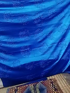 Snapshot of Cute-Simmi chatting on 01/31/25, 01:56 Cute-Simmi online show from 01/31/25, 01:56