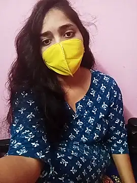 Snapshot of Cute-Simmi chatting on 12/17/25, 05:56 Cute-Simmi online show from 12/17/25, 05:56