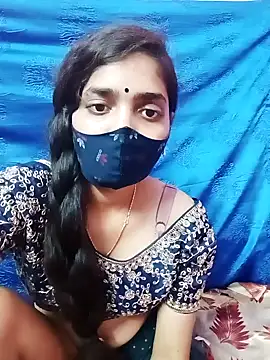 Snapshot of Cute-Simmi chatting on 01/28/25, 06:28 Cute-Simmi online show from 01/28/25, 06:28