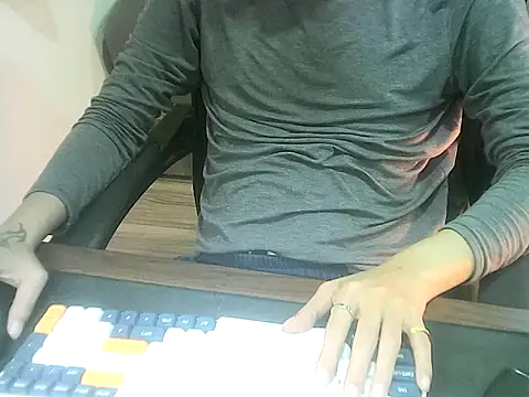 Ryan67533 online show from 01/11/26, 06:20