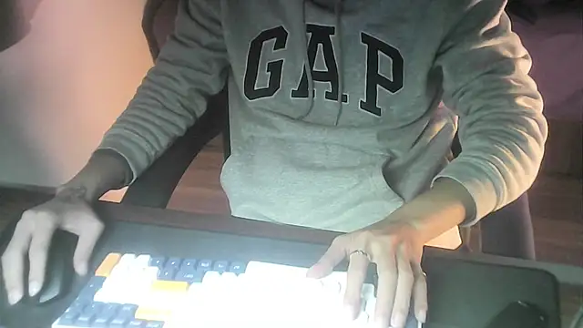 Ryan67533 online show from 01/10/26, 08:09