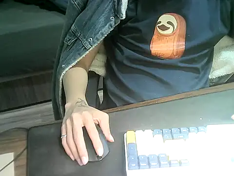 Ryan67533 online show from 11/04/25, 11:58