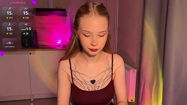 lisa barbie online show from 02/24/26, 07:37