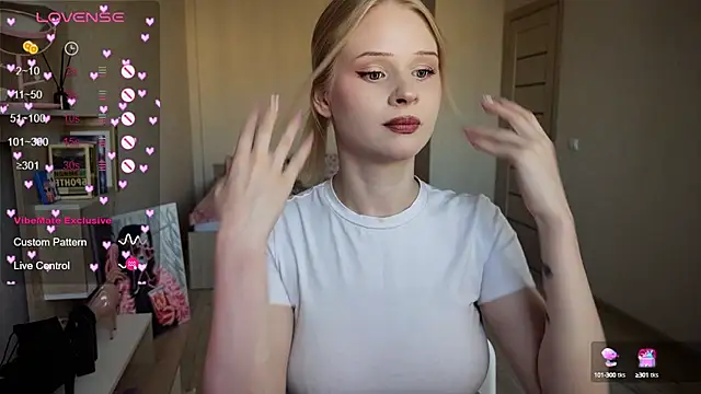 lisa barbie online show from 09/09/25, 02:15