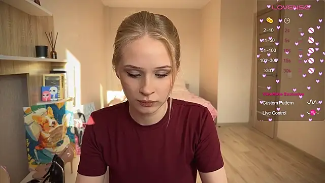 lisa barbie online show from 10/03/25, 06:26