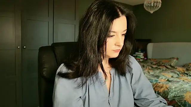 flatwhite0 online show from 02/03/26, 10:42