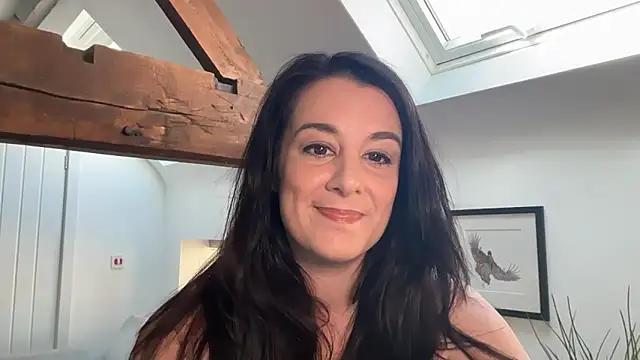 flatwhite0 online show from 04/30/26, 10:11