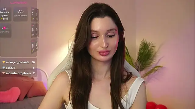 tender babyy online show from 03/05/25, 02:01