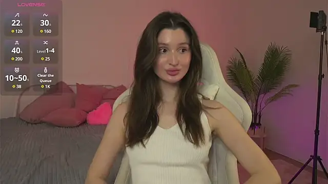 tender babyy online show from 02/19/25, 08:12