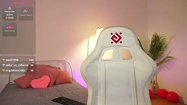 tender babyy online show from 03/05/25, 05:08