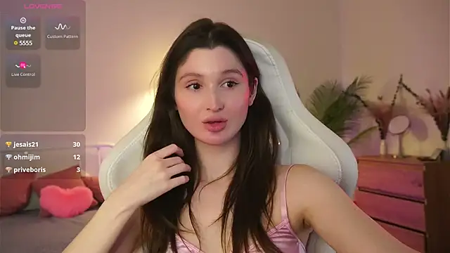 tender babyy online show from 03/12/25, 01:40