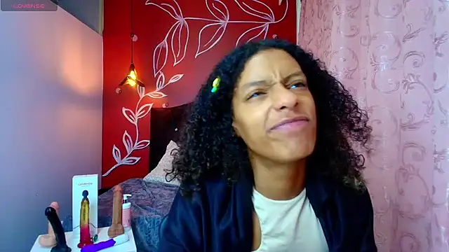 Zia Green online show from 03/10/25, 12:06