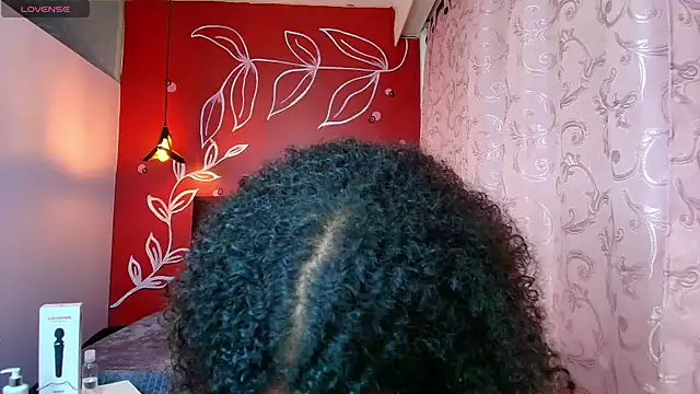 Zia Green online show from 03/05/25, 12:11