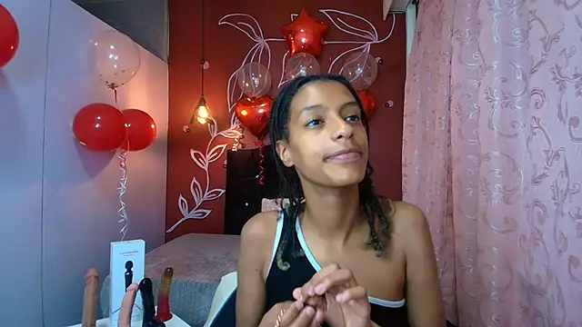 Zia Green online show from 02/12/25, 12:12