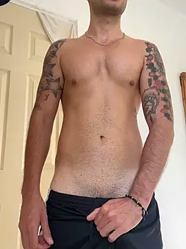 LatinStraight5 online show from 03/24/26, 09:37