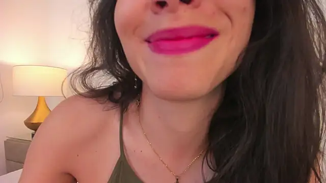 Snapshot of JaneLondon chatting on 01/21/25, 10:41 JaneLondon online show from 01/21/25, 10:41