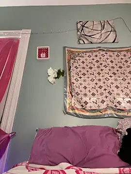 ebonycatlisaaaalime online show from 10/21/25, 12:26