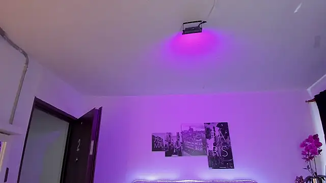 Amy Kiitty  online show from 04/04/26, 01:17