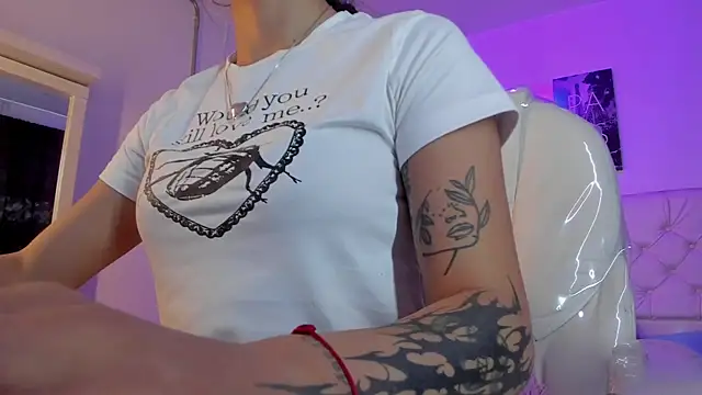 Amy Kiitty  online show from 03/07/26, 01:05