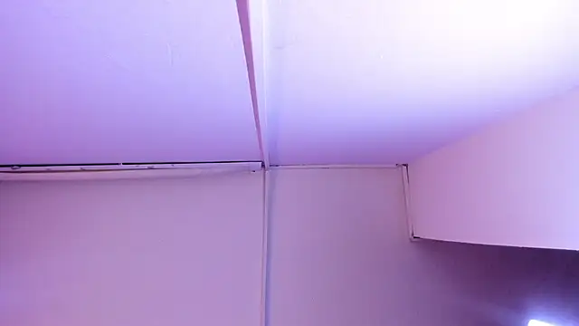 Snapshot of Amy_Kiitty_ chatting on 11/11/25, 12:44 Amy Kiitty online show from 11/11/25, 12:44