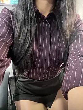 Amy Kiitty  online show from 05/12/26, 01:28