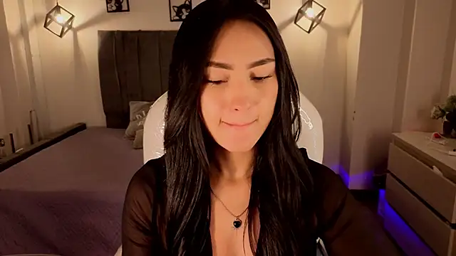 Snapshot of Amy_Kiitty_ chatting on 06/21/26, 02:45 Amy Kiitty online show from 06/21/26, 02:45