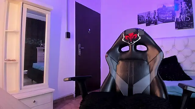 Snapshot of Amy_Kiitty_ chatting on 10/22/25, 12:48 Amy Kiitty online show from 10/22/25, 12:48