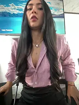 Snapshot of Amy_Kiitty_ chatting on 07/15/26, 01:51 Amy Kiitty online show from 07/15/26, 01:51