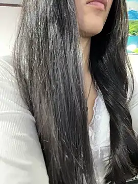 Amy Kiitty  online show from 04/15/26, 01:15