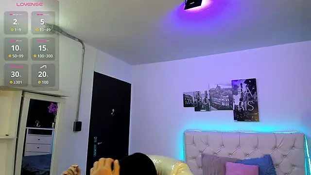 Snapshot of Amy_Kiitty_ chatting on 11/21/25, 12:37 Amy Kiitty online show from 11/21/25, 12:37