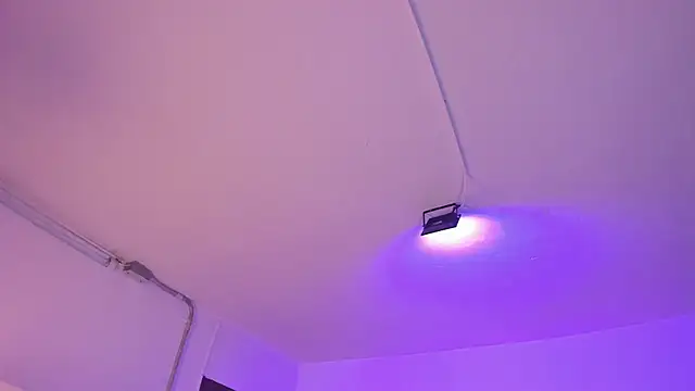 Snapshot of Amy_Kiitty_ chatting on 11/29/25, 01:33 Amy Kiitty online show from 11/29/25, 01:33