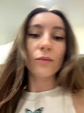 viviandaimond1 online show from 09/22/25, 05:30