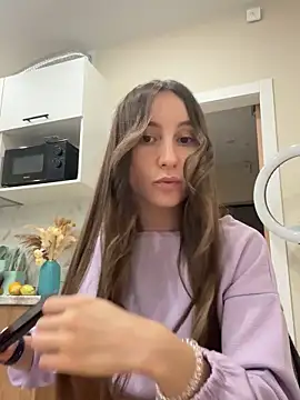 viviandaimond1 online show from 09/23/25, 04:25