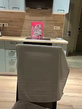 viviandaimond1 online show from 03/05/25, 08:42