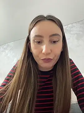 viviandaimond1 online show from 12/03/25, 09:03