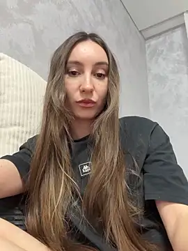 viviandaimond1 online show from 11/22/25, 07:46