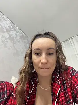 viviandaimond1 online show from 02/07/26, 06:27