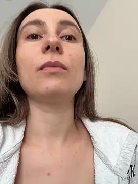 viviandaimond1 online show from 09/14/25, 10:48