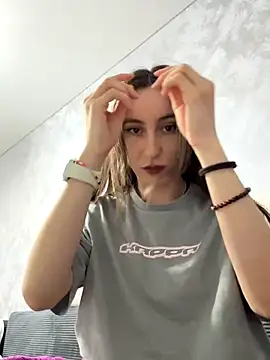 viviandaimond1 online show from 11/04/25, 03:16