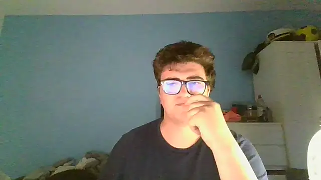 Snapshot of sorolla12 chatting on 05/13/26, 07:54 sorolla12 online show from 05/13/26, 07:54