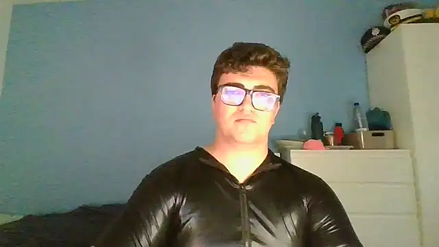 sorolla12 online show from 04/18/26, 07:07