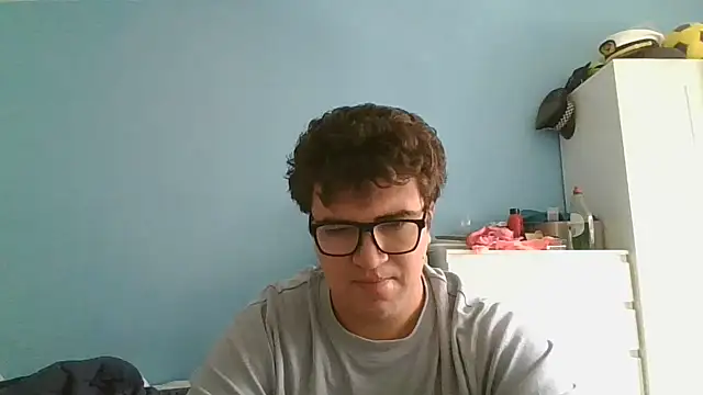 Snapshot of sorolla12 chatting on 05/12/26, 01:17 sorolla12 online show from 05/12/26, 01:17