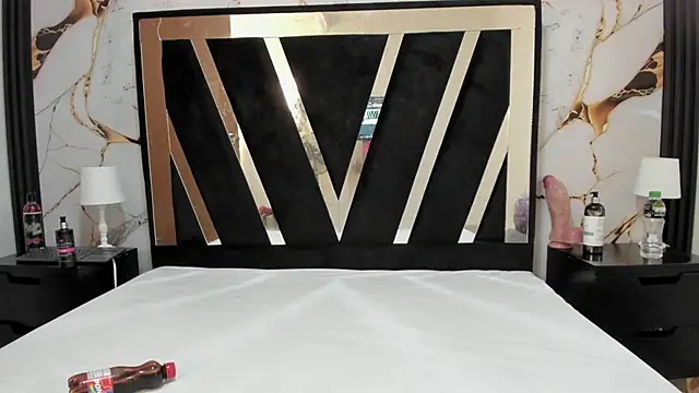 KarinaSimonz online show from 03/01/26, 07:58