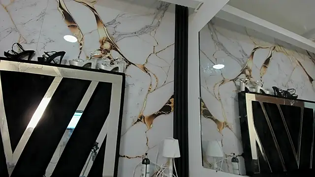 KarinaSimonz online show from 02/20/26, 08:33