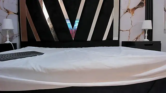 KarinaSimonz online show from 03/03/26, 07:32