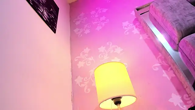 KarinaSimonz online show from 04/06/26, 02:51